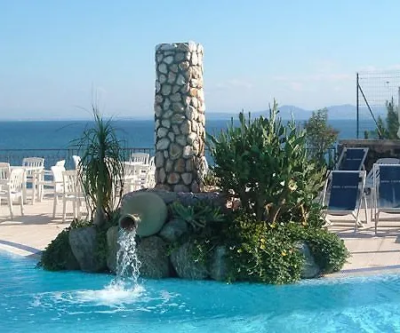 فندق L'approdo 4*