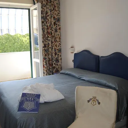 Ξενοδοχείο L'approdo 4*