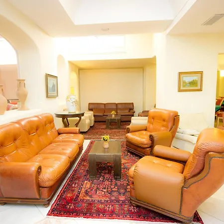 Отель L'approdo 4*