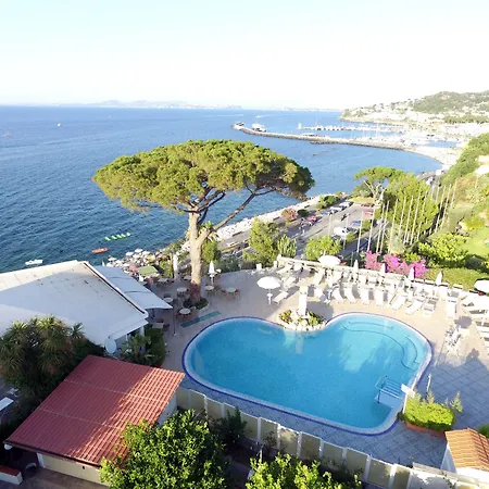 L'approdo 4*