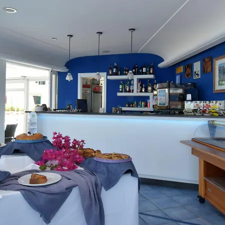 L'approdo 4* Казамиччола-Терме