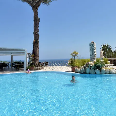 L'approdo Otel
