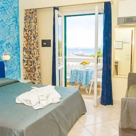 L'approdo 4*