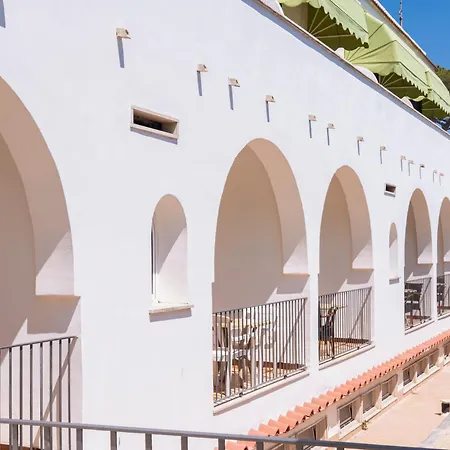 Otel L'approdo 4*