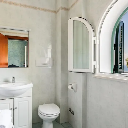 Otel L'approdo 4*
