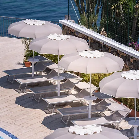 L'approdo Otel