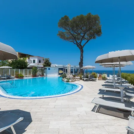 L'approdo Otel