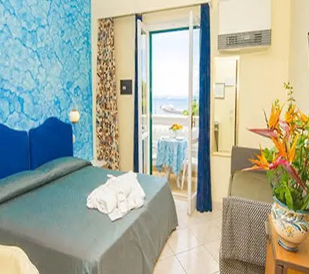 L'approdo Hotel 4*