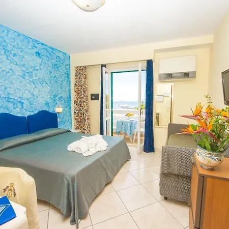 L'approdo 4*